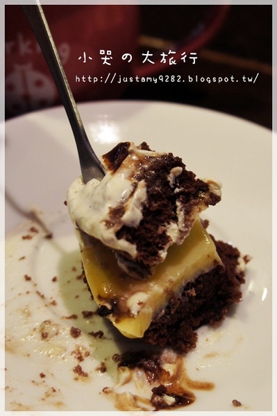 Rainbow PaPa：[桃園。中壢] 不管在怎麼遙遠都要一睹小小兵&翹鼻子小熊拉花の風采❤