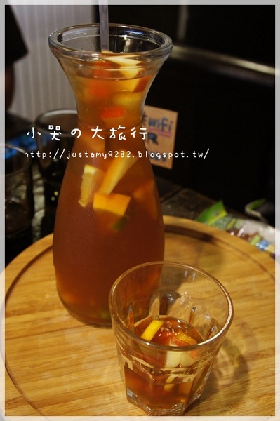 Rainbow PaPa：[桃園。中壢] 不管在怎麼遙遠都要一睹小小兵&翹鼻子小熊拉花の風采❤