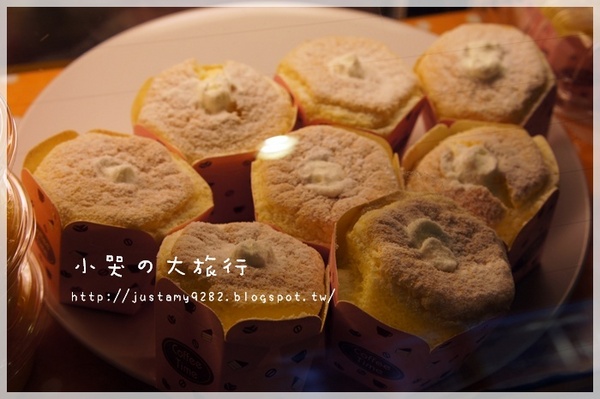 Rainbow PaPa：[桃園。中壢] 不管在怎麼遙遠都要一睹小小兵&翹鼻子小熊拉花の風采❤