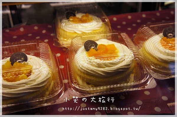 Rainbow PaPa：[桃園。中壢] 不管在怎麼遙遠都要一睹小小兵&翹鼻子小熊拉花の風采❤