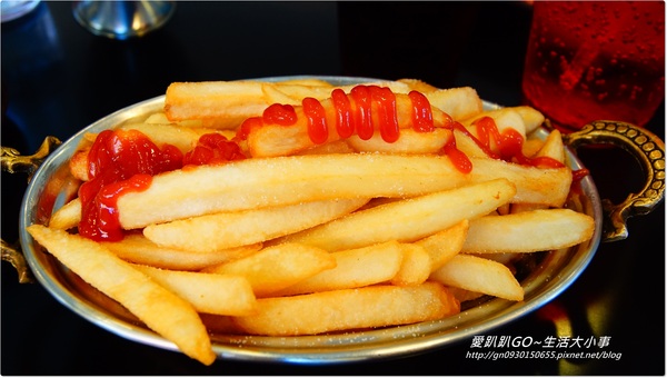 印度風INDIAN FANS:【食記/台北市】超平價~印度風咖哩料理