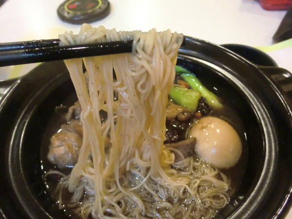 K5樂活冰品館(台中旗艦店)：LV就在這裡--(台中)K5樂活冰館