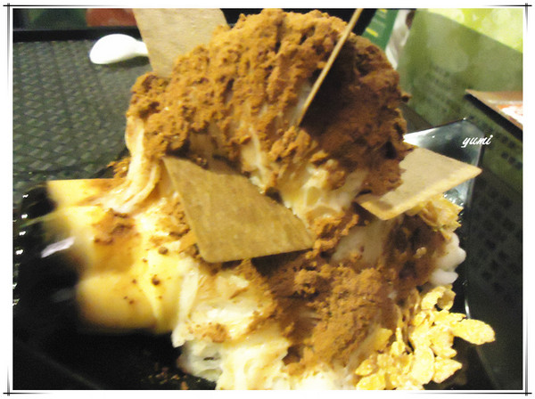 K5樂活冰品館(台中旗艦店)：【愛評口碑券♥第十二彈】時尚冰品界的LV❤吃冰還能養身@K5樂活冰品館