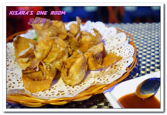 黑風寨主題餐廳:東區餐酒館.重新令人體會搖滾不死的音樂主題餐廳──黑風寨