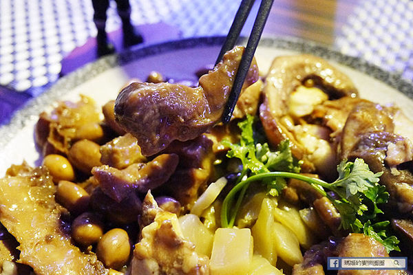 黑風寨主題餐廳：◆台北東區。捷運忠孝敦化【黑風寨搖滾酒食文化】為搖滾而生。東區餐酒館。市民大道餐酒館。東區美食