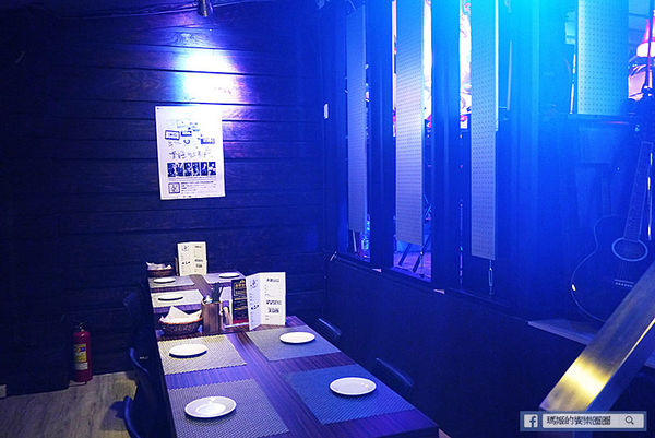 黑風寨主題餐廳：◆台北東區。捷運忠孝敦化【黑風寨搖滾酒食文化】為搖滾而生。東區餐酒館。市民大道餐酒館。東區美食