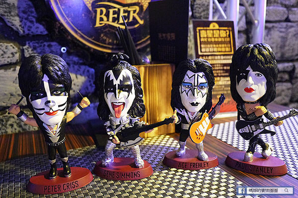 黑風寨主題餐廳：◆台北東區。捷運忠孝敦化【黑風寨搖滾酒食文化】為搖滾而生。東區餐酒館。市民大道餐酒館。東區美食