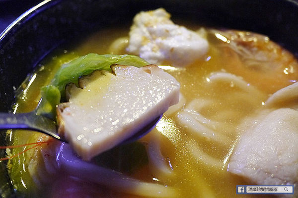 黑風寨主題餐廳：◆台北東區。捷運忠孝敦化【黑風寨搖滾酒食文化】為搖滾而生。東區餐酒館。市民大道餐酒館。東區美食