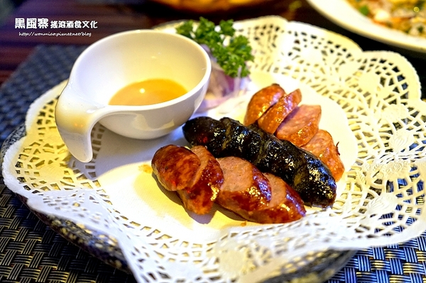 黑風寨主題餐廳:【東區/餐酒館 推薦】搖滾結合美食 ✿✿ 黑風寨 搖滾酒食文化 ✿✿(完整最新菜單)