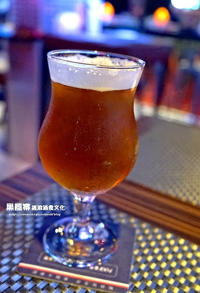 黑風寨主題餐廳:【東區/餐酒館 推薦】搖滾結合美食 ✿✿ 黑風寨 搖滾酒食文化 ✿✿(完整最新菜單)