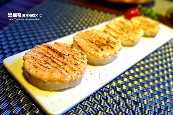 黑風寨主題餐廳:【東區/餐酒館 推薦】搖滾結合美食 ✿✿ 黑風寨 搖滾酒食文化 ✿✿(完整最新菜單)