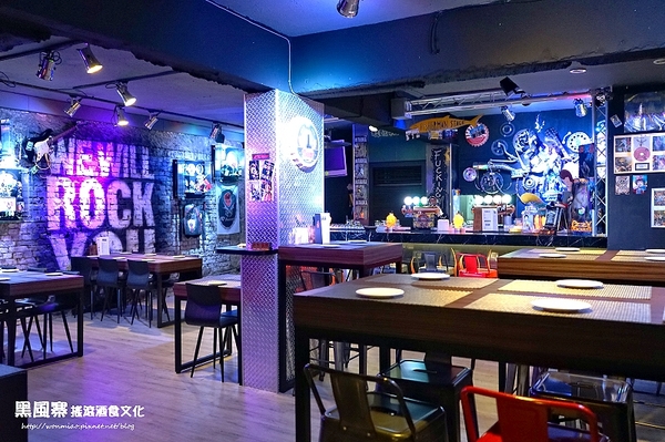 黑風寨主題餐廳:【東區/餐酒館 推薦】搖滾結合美食 ✿✿ 黑風寨 搖滾酒食文化 ✿✿(完整最新菜單)