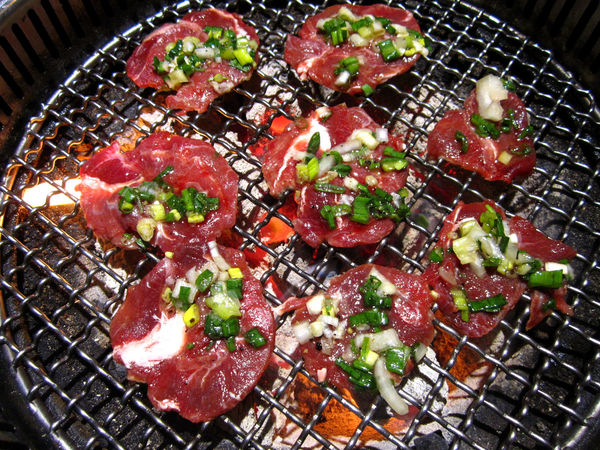 好客音樂燒烤(市府店)：【台北市】澎湖季生蠔海鮮&燒肉吃到飽-好客音樂燒烤市府店