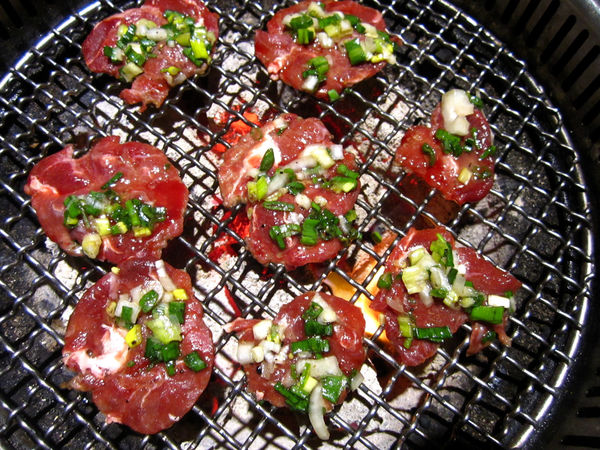 好客音樂燒烤(市府店)：【台北市】澎湖季生蠔海鮮&燒肉吃到飽-好客音樂燒烤市府店