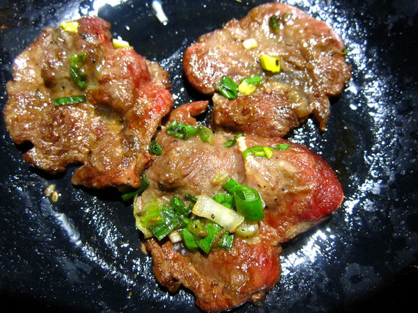 好客音樂燒烤(市府店)：【台北市】澎湖季生蠔海鮮&燒肉吃到飽-好客音樂燒烤市府店