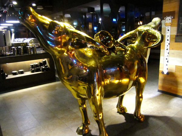 好客音樂燒烤(市府店)：【台北市】澎湖季生蠔海鮮&燒肉吃到飽-好客音樂燒烤市府店