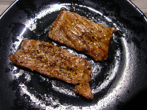 好客音樂燒烤(市府店)：【台北市】澎湖季生蠔海鮮&燒肉吃到飽-好客音樂燒烤市府店