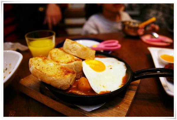 PS TAPAS時尚西班牙餐酒館：「PS TAPAS」西班牙餐酒館~異國之戀~