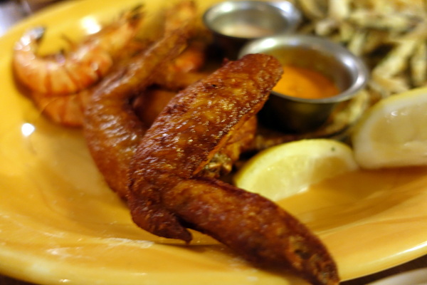 PS TAPAS 西班牙餐酒館:(胖樺食記)台北美食推薦” PS Tapas 西班牙餐酒館”/西班牙海鮮燉飯/誠品敦南/捷運國父紀念館