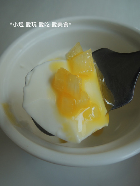 恬心朵朵Lily White Cafe：恬心朵朵Lily White Cafe(員林店)---鮮嫩彈牙的中卷與鮮甜海鮮搭配彈Q麵條的完美組合!!!