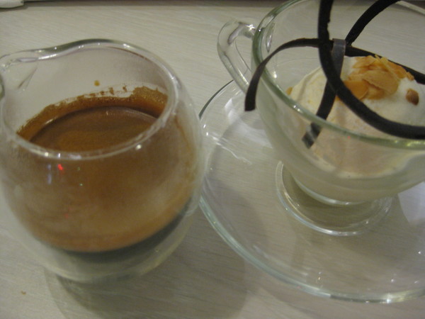 恬心朵朵Lily White Cafe:彰化 員林>> 恬心朵朵餐廳 甜心朵朵