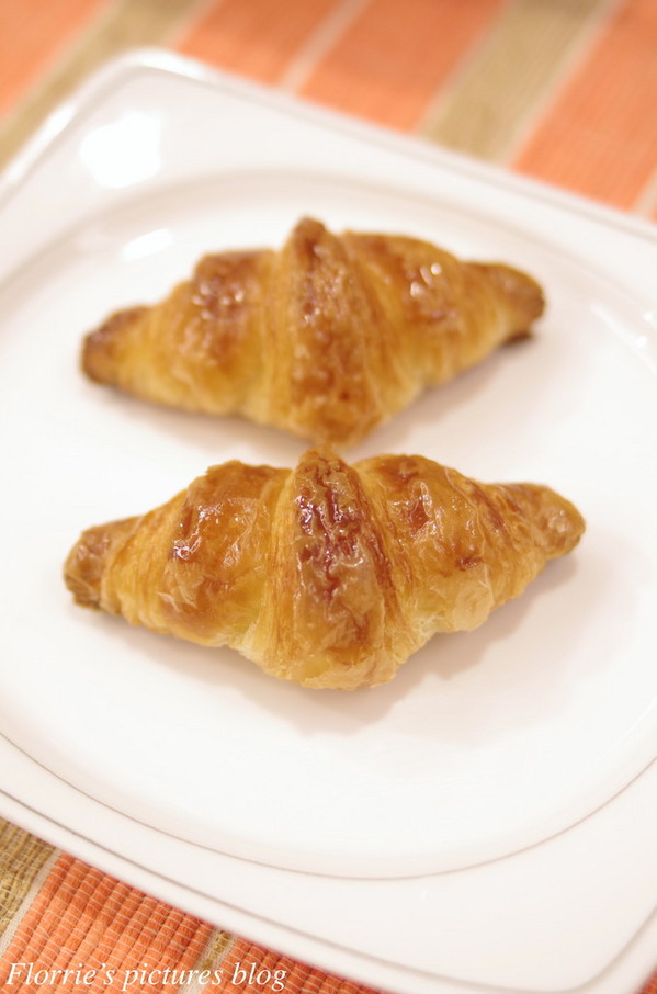 Le Ruban patisserie法朋烘培甜點坊：台北大安區美食~Le Ruban Pâtisserie法朋法式烘焙甜點坊~清新的百香果香氣