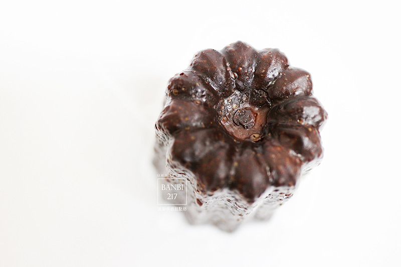 Banbi217 美食旅遊: [Le Ruban Pâtisserie 法朋法式烘焙甜點坊]令人瘋狂的排隊好吃蛋糕,草莓季推出草莓蛋糕捲、草莓塔、草莓蛋糕(捷運信義線信義安和站美食與下午茶)