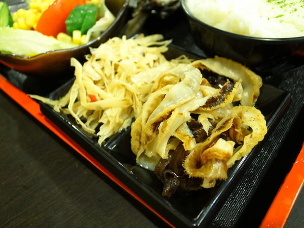 千壽司日本料理(板橋店)：＜新北｜板橋｜日本料理＞玉子燒裡面包牛丼！！！千壽司日本料理(板橋店)