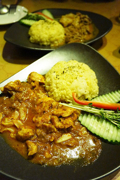 南瓜歐風咖哩(羅東店):發現宜蘭特色餐廳【南瓜歐風咖哩】+羅東夜巿閒晃+文昌路吃酢醬麵