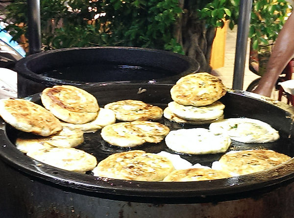 南瓜歐風咖哩(羅東店):發現宜蘭特色餐廳【南瓜歐風咖哩】+羅東夜巿閒晃+文昌路吃酢醬麵