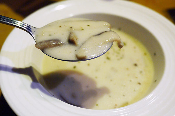 南瓜歐風咖哩(羅東店):發現宜蘭特色餐廳【南瓜歐風咖哩】+羅東夜巿閒晃+文昌路吃酢醬麵