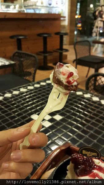 11291977_10200859348443087_913537760_n