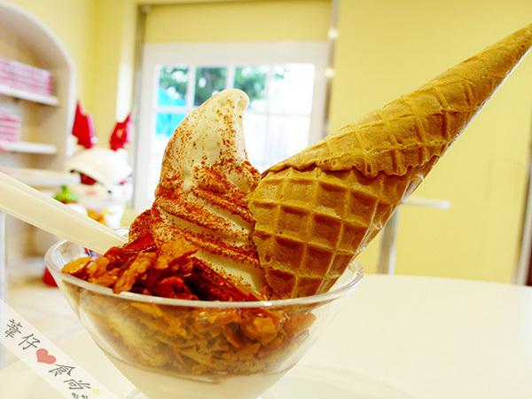 Doga香酥脆椒：誰說大熱天吃辣會燥熱!冰淇淋X辣椒的交響美味新體驗!