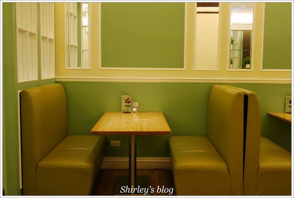 MÖVENPICK café 莫凡彼咖啡館：莫凡彼咖啡館‧台北臺大店