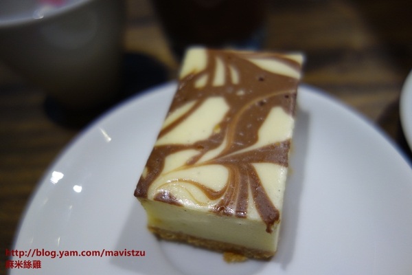 左咖啡Dousun Cafe：『民生社區』❤左咖啡 dousan cafe❤甜點也不遜色