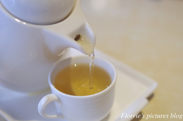 莫凡彼歐風餐廳(台北慶城店):台北松山區美食~MÖVENPICK 莫凡彼歐風餐廳(慶城店)~好吃的牛肉焗飯跟辣烤雞翅