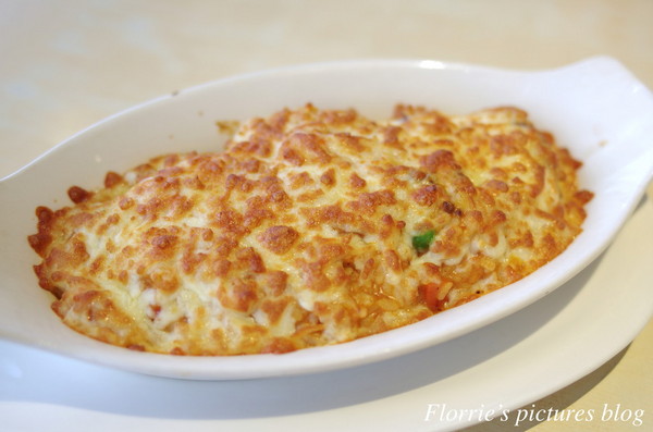 莫凡彼歐風餐廳(台北慶城店):台北松山區美食~MÖVENPICK 莫凡彼歐風餐廳(慶城店)~好吃的牛肉焗飯跟辣烤雞翅