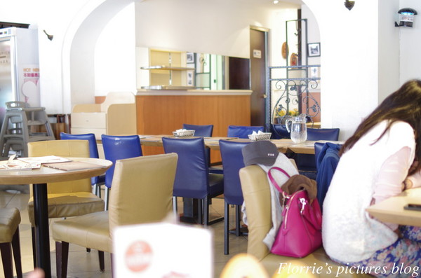 莫凡彼歐風餐廳(台北慶城店):台北松山區美食~MÖVENPICK 莫凡彼歐風餐廳(慶城店)~好吃的牛肉焗飯跟辣烤雞翅