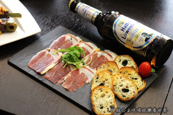 MVSA西班牙酒莊餐廳:吃Tapas送德國賓士博物館指定精釀啤酒『MVSA西班牙酒莊餐廳』捷運信義安和站