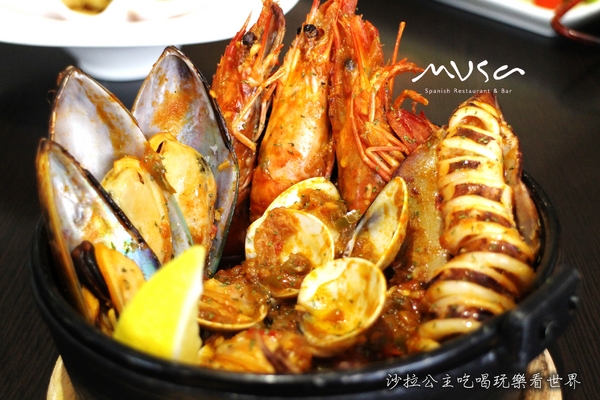 MVSA西班牙酒莊餐廳:吃Tapas送德國賓士博物館指定精釀啤酒『MVSA西班牙酒莊餐廳』捷運信義安和站