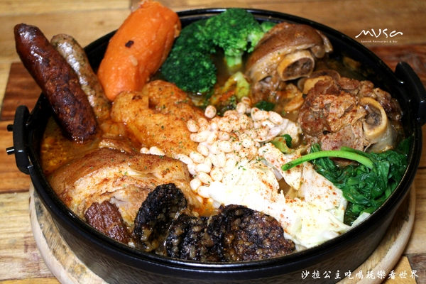 MVSA西班牙酒莊餐廳：台北聚餐餐廳『MVSA西班牙酒莊餐廳』西班牙火鍋/捷運信義安和站