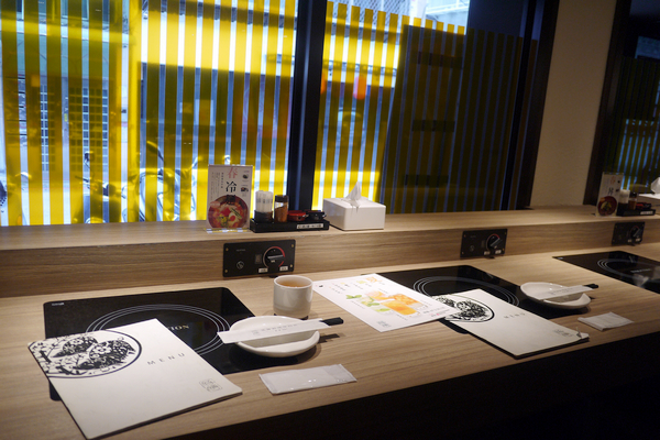 豚膳黑豚料理專賣店：【豚膳黑豚料理專賣店】柚香四溢！嚴選黑豚肉讓人一吃便停不了口啊！