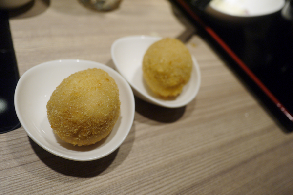 豚膳黑豚料理專賣店：【豚膳黑豚料理專賣店】柚香四溢！嚴選黑豚肉讓人一吃便停不了口啊！