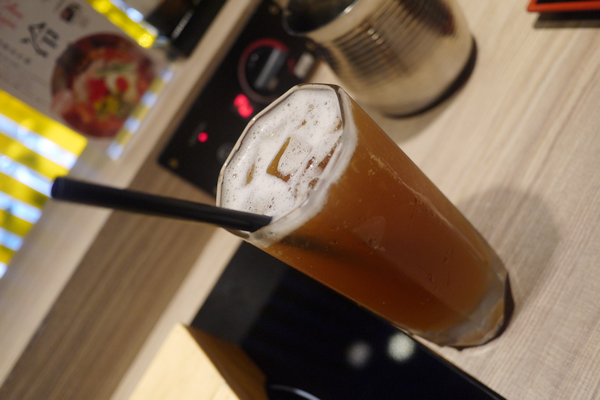 豚膳黑豚料理專賣店：【豚膳黑豚料理專賣店】柚香四溢！嚴選黑豚肉讓人一吃便停不了口啊！