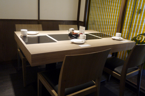 豚膳黑豚料理專賣店：【豚膳黑豚料理專賣店】柚香四溢！嚴選黑豚肉讓人一吃便停不了口啊！