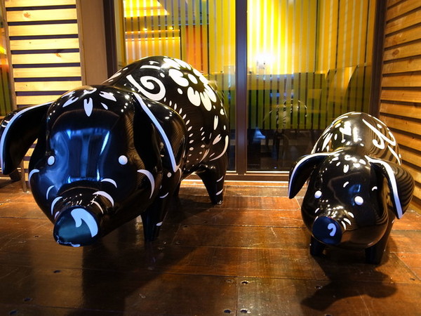 豚膳黑豚料理專賣店:<食記>夏天就是要吃冰冰涼涼的黑豚番茄冷麵阿!!!