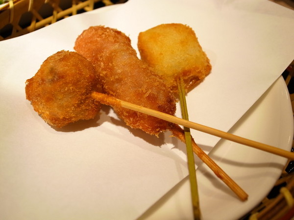 豚膳黑豚料理專賣店:<食記>夏天就是要吃冰冰涼涼的黑豚番茄冷麵阿!!!