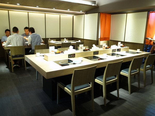 豚膳黑豚料理專賣店:<食記>夏天就是要吃冰冰涼涼的黑豚番茄冷麵阿!!!