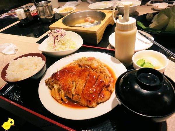 捷運國父紀念館-「豚膳」超大份量厚實豬排