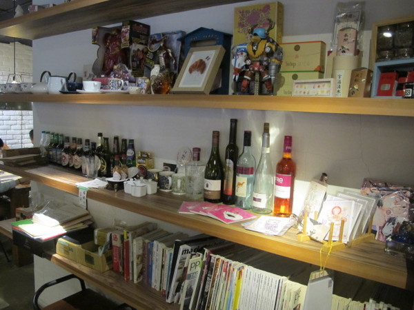 沐樂咖啡:(食記)台北市華山附近臨沂街上沐樂咖啡。咖啡好喝鹹食甜食表現亮眼。